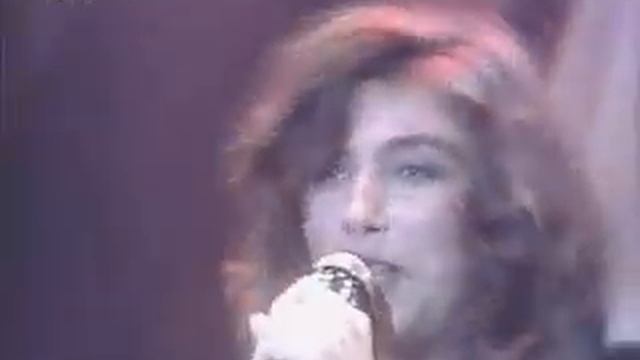 Laura Branigan - Self Control (Live) смотреть онлайн