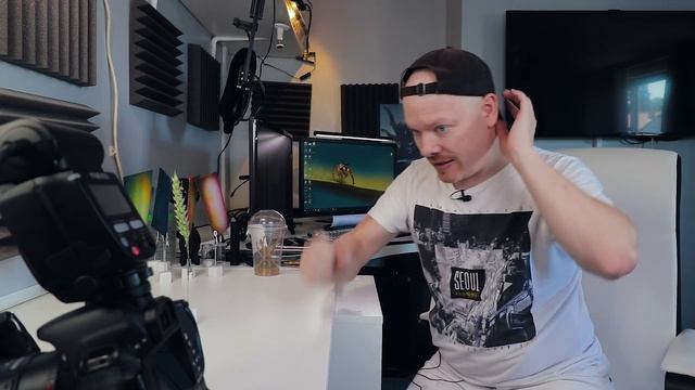 Macro Photography - Empusa Fasciata смотреть онлайн