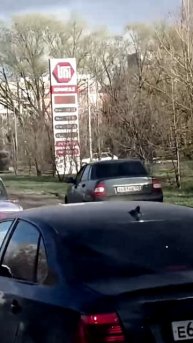 Обочечник справа не стал ждать