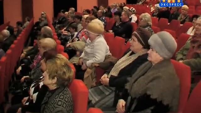 Праздник в драмтеатре 2012.02.21 смотреть онлайн