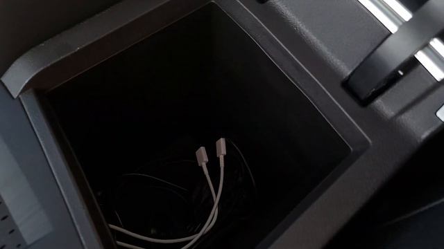 Органайзер в подлокотник OMODA S5 GT смотреть онлайн