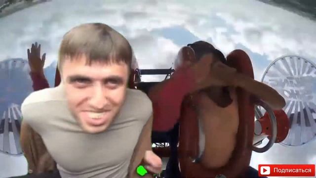 МУРАД НА АКТРАЦИОНЕ СЕЛ НА ДЕВУШКУ смотреть онлайн