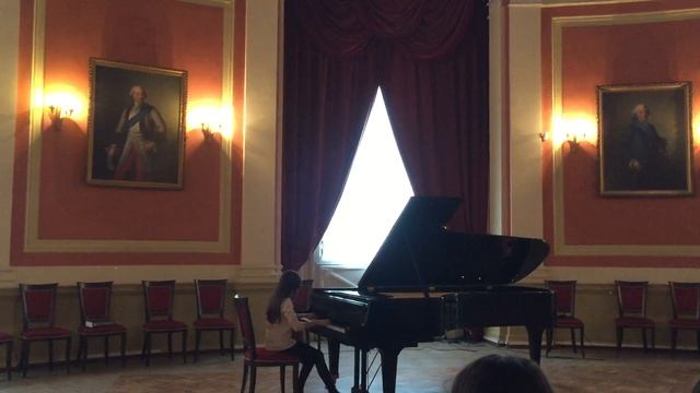 Алиса Кей Фортепьяно в Академии искусств смотреть онлайн