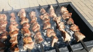 Бездырочный мангал