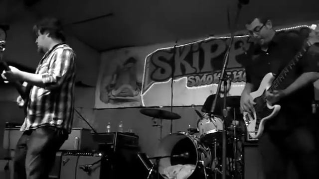 Damon Fowler - Chuck Riley - Aaron Fowler - Skipper's Jan 16 2011 Cypress and Pines - Sailin Shoes смотреть онлайн