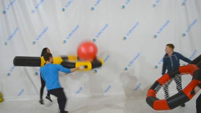 Аттракцион Гигантские ракетки — Командные аттракционы | Игровое оборудование смотреть онлайн