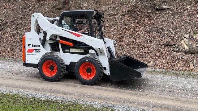 МИНИ-ПОГРУЗЧИК BOBCAT S530 смотреть онлайн