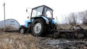 Пахота огорода на МТЗ-80.1