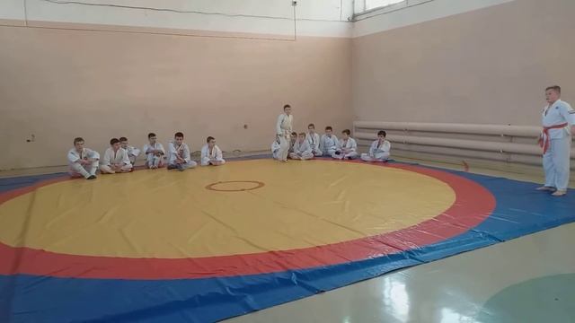 экзамен на пояс смотреть онлайн