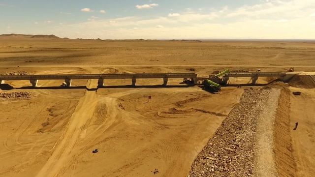 Зүүнбаян-Ханги чиглэлийн төмөр замын ПК-173 байрлах төмөр бетон гүүрийн дам нуруу угсралтын ажил смотреть онлайн