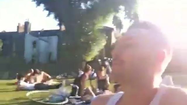 Trannies in the park смотреть онлайн