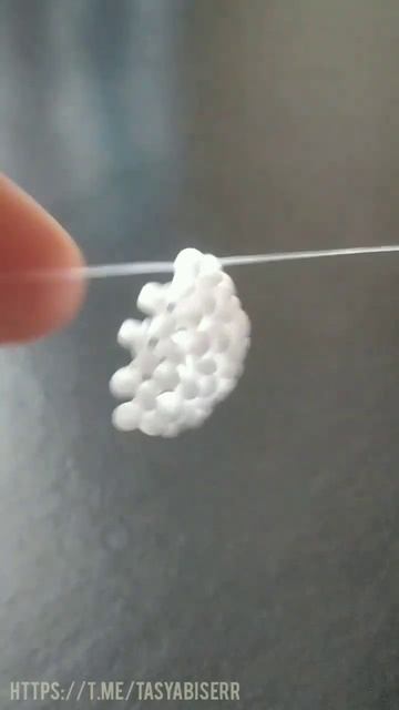 Маленький медвежонок из бисера (ч.1) #медведь #бисер #бисероплетение #фигурки #своимируками #шортс смотреть онлайн