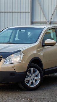 Обзор на Nissan Qashqai Кроссовер 2.0 CVT 2010г
