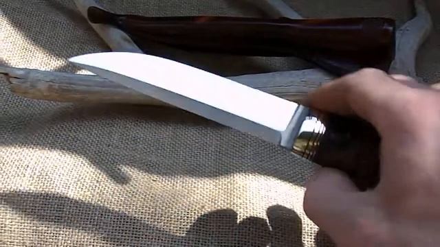 финка со сталью 95х18 и стабилизированной карельской березой смотреть онлайн