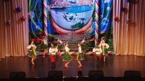 Образцовый хореографический ансамбль «Каприс» - «Утушка луговая»