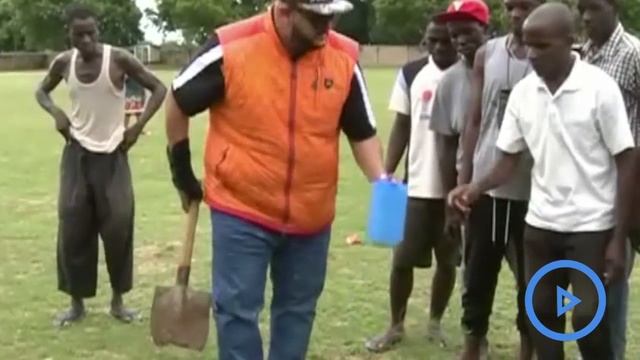 A foundation in Kilifi county has initiated a program to plant more than 1,000 trees смотреть онлайн