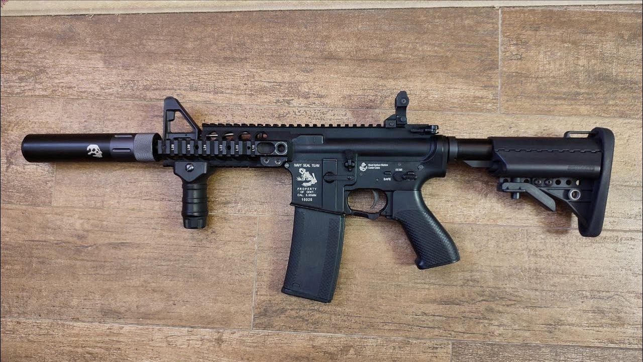 Как ViTT страйкбольную М4 разбирал... смотреть онлайн