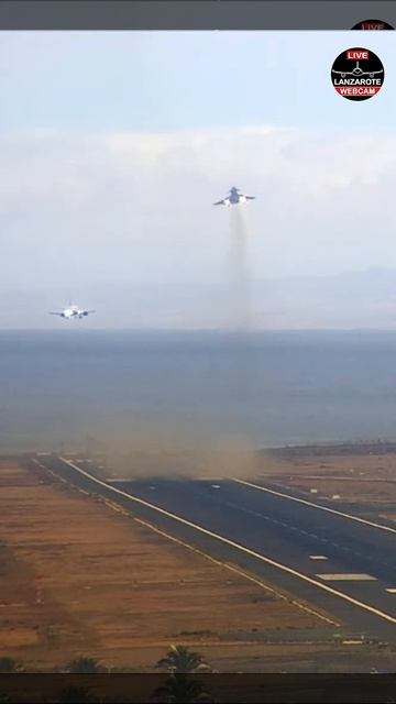 EUROFIGHTERS taking off in Lanzarote AIRPORT | LanzaroteWebcam смотреть онлайн