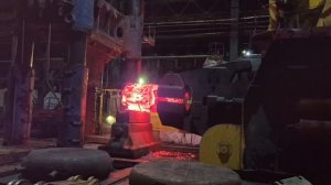 Ковка  вала-шестерни,  марка стали 38х2нм вес 1,9 тн