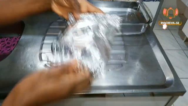 FIZ  PEIXE NO PAPELOTE COM LEGUMES E MANTEIGA TEMPERADA DELICIOSA !
