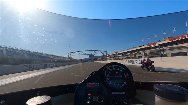 Sunday Ride Classic 2022 1100 Gsxr 88 vs R1 2008 смотреть онлайн