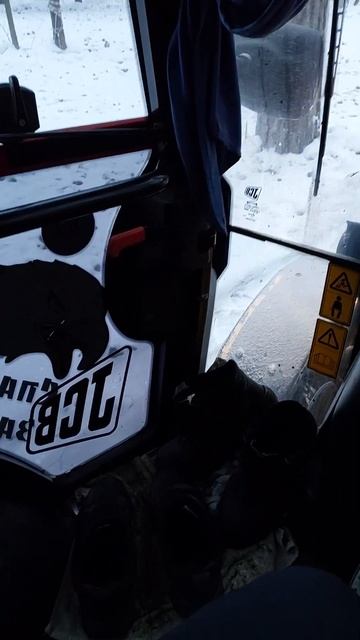 Экскаватор-погрузчик JCB 3cx смотреть онлайн