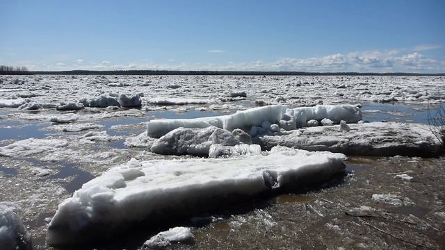 Main Yukon River ice flow 2017 - Stan Zuray смотреть онлайн