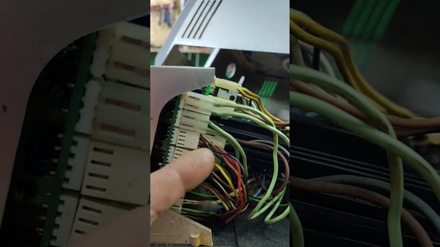 Саеко заклинив блок, як провернути редуктор в кавоварці Саеко #кофемашина #saeco @DservisMaster смотреть онлайн