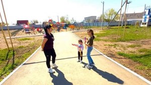 Челендж пауза Милана и Аида поставили маму на паузу