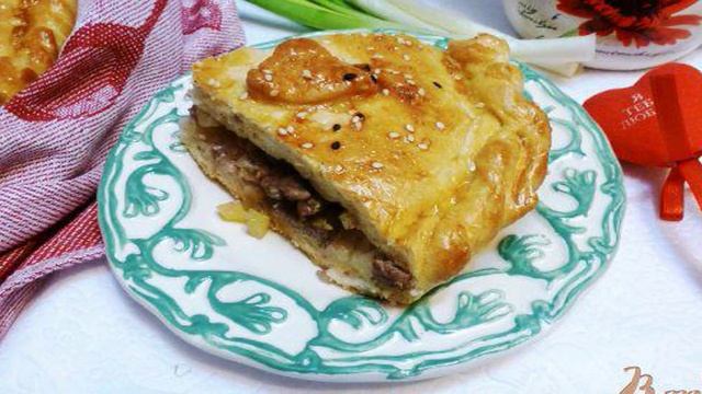 Пирог из телятины и картофеля