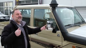 Две юбилейные Тойоты 76 и 79 серии.