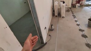 Выравнивание полов, для инженерной доски, и скрытых дверей.