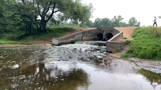 Парк Кузьминки. Журчание воды