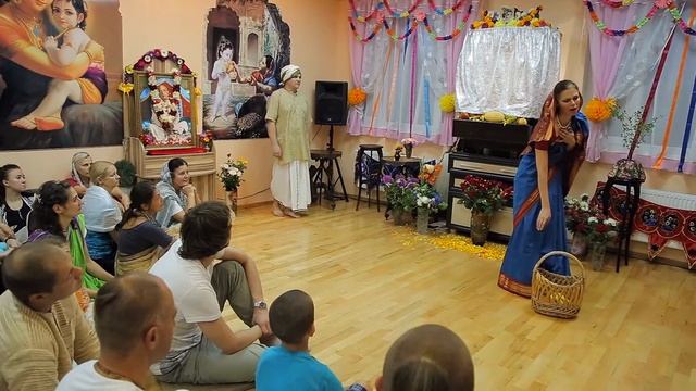 Торговка фруктами смотреть онлайн