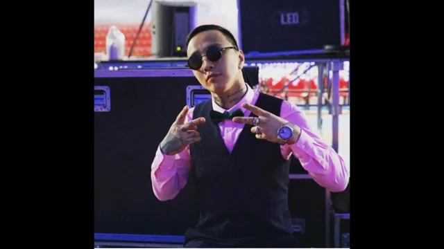 KitJah - үчүгэйгин (новая песня) смотреть онлайн