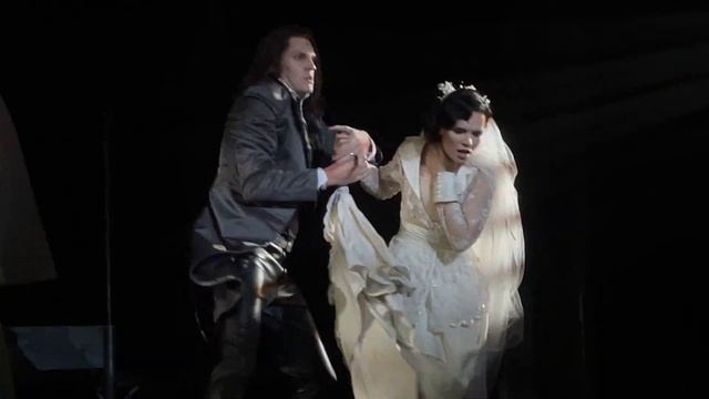 Джекилл и Хайд. Сцена свадьбы, финал - Иван Ожогин, Вера Свешникова 09.11.2022 смотреть онлайн
