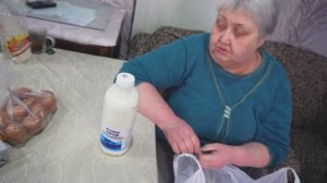 Скудные покупки на пенсию Жизнь в Сибири Кушаем вдвоём с отцом морковку с хлебом после праздников