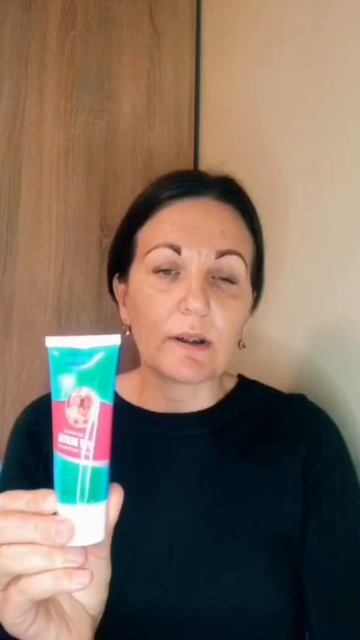 🐾 Показываю зубную пасту для Дейла