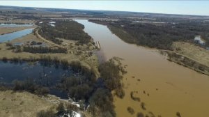 Река Чепца, понтонный мост, Зуевский район 03.05.2020