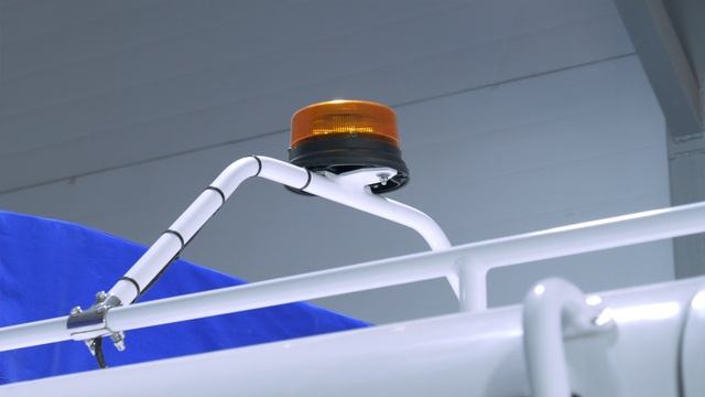 Мужские игрушки.
«Водная стихия»