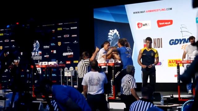 ArmWrestling  WAF 2013 day4 Гуливер  проигрывает