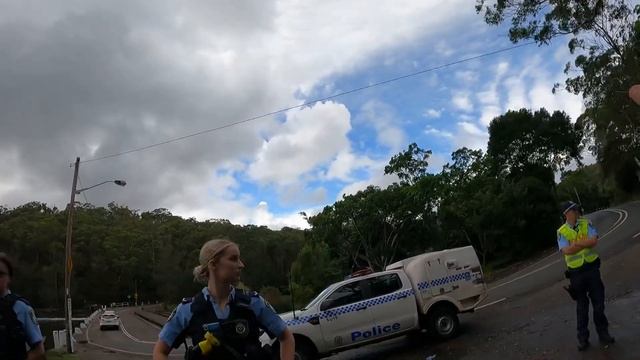 Police vs Sovereign. The officers are not the enemy! MATRIX  STRAWMAN  NSW HWY PATROL