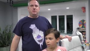 Psycho Mom DESTROYS Computer Over GTA 5 (DavidsTV)