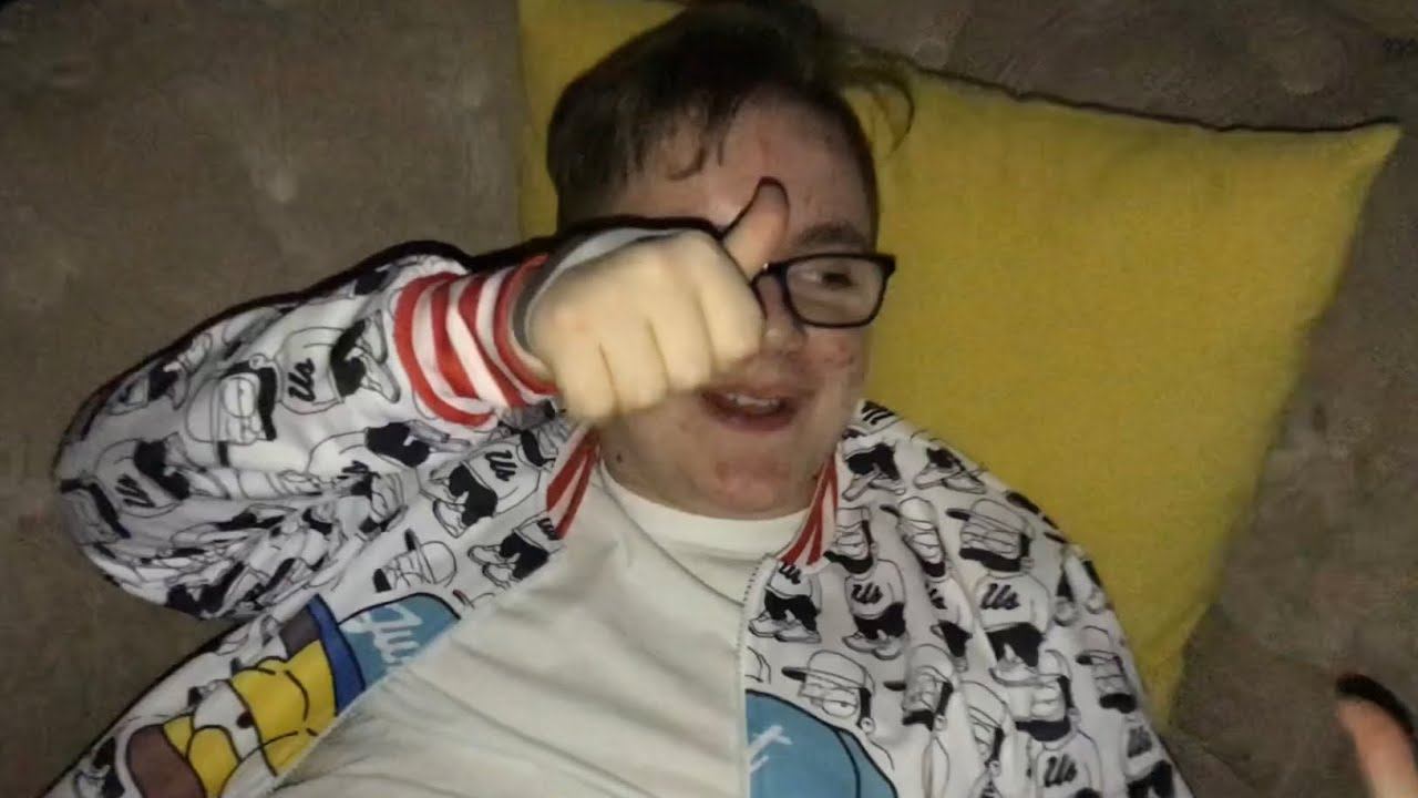 Мой ЛИЧНЫЙ Кинотеатр!!! Крутой подарок на Новый год ! смотреть онлайн