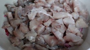 Салат с селедкой маринованным луком и картофелем