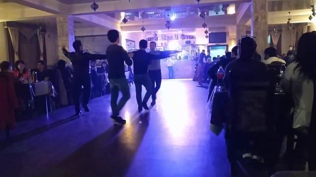 Эви кафе Шымкент Казахстан 09.02.2019 Evi kafe Shimkent Kazakistan 09.02.2019 смотреть онлайн