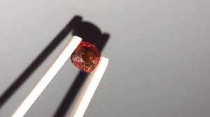 Шпинель оранжевато- красная 0,90кт №391