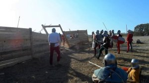 Бой реконструкторов средневековье Крым