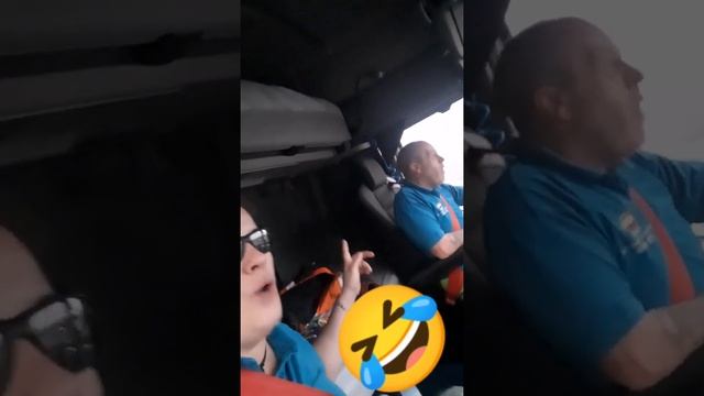 LIP SYNC TO BILLY DON'T BE A HERO.. WITH BONUS CLIP 😂 смотреть онлайн