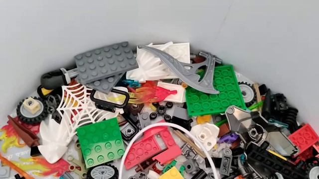 LEGO Bulk Lot: Legends of Chima 💸 смотреть онлайн